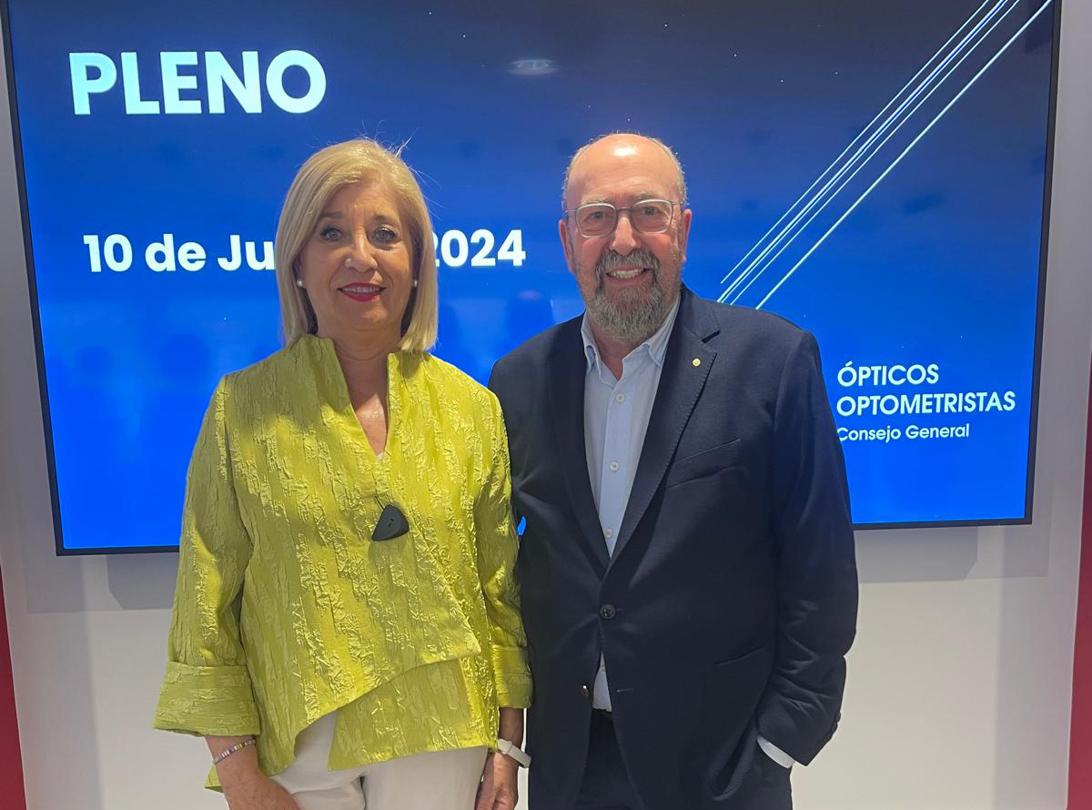 Blanca Fernández, nueva vicepresidenta primera del CGCOO, junto al presidente de la organización Juan Carlos Martínez Moral